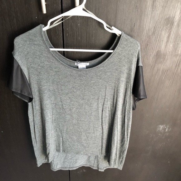 Top - Picture 3 of 3